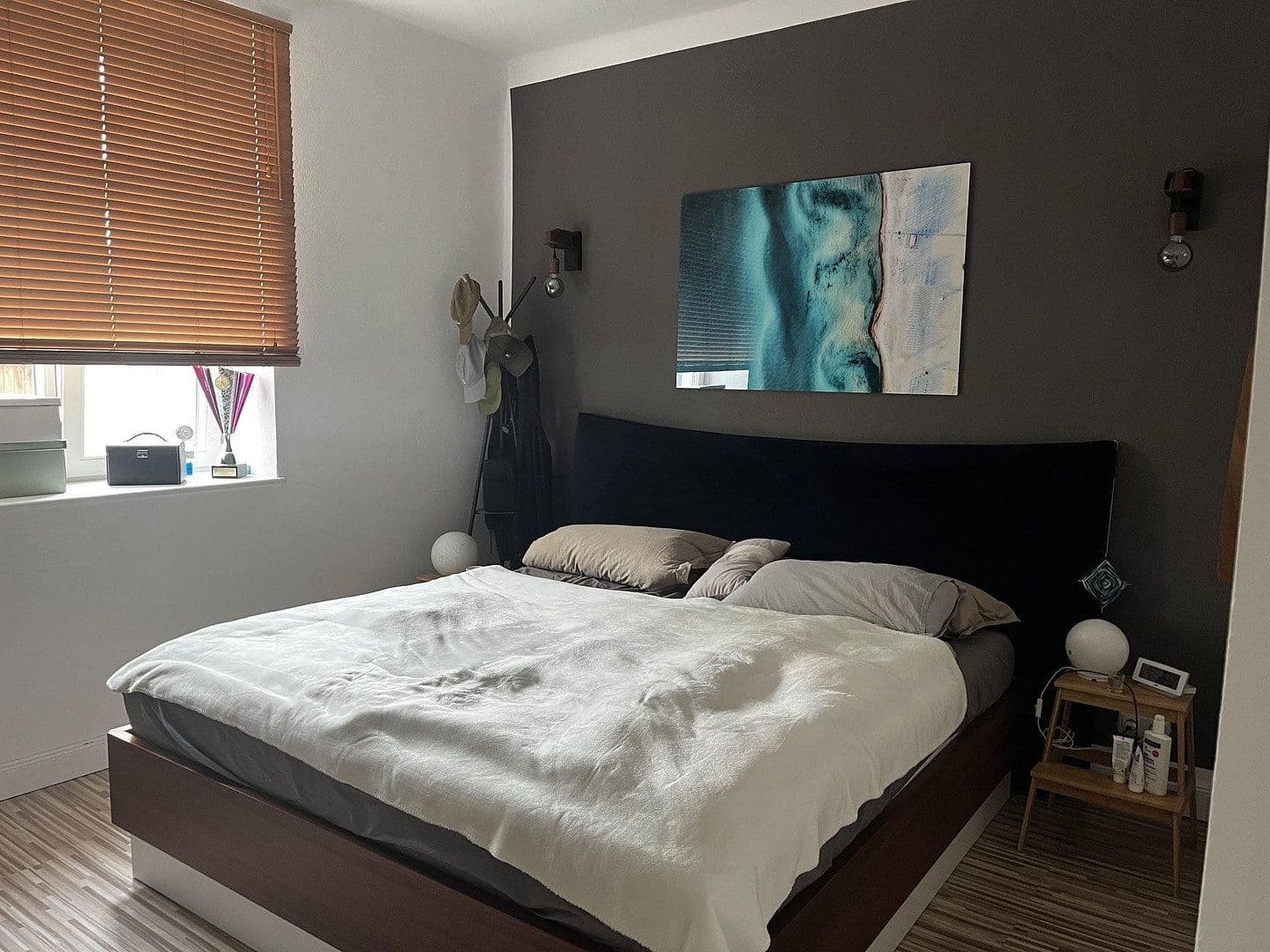Prenájom bytu 4-izbový 78 m², Bentschener Weg 17, Berlin, Berlín Prenájom bytu 4-izbový 78 m², Bentschener Weg 17, Berlin, Berlín