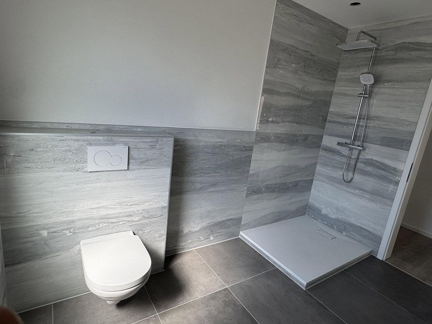 Prenájom bytu 2-izbový 65 m², Reichenbach an der Fils, Bádensko-Wurttembersko Prenájom bytu 2-izbový 65 m², Reichenbach an der Fils, Bádensko-Wurttembersko