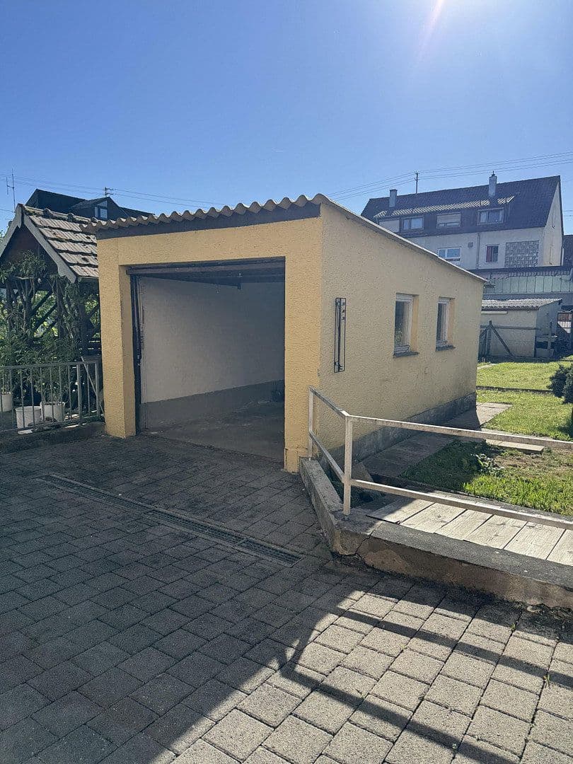 Prenájom bytu 2-izbový 65 m², Reichenbach an der Fils, Bádensko-Wurttembersko Prenájom bytu 2-izbový 65 m², Reichenbach an der Fils, Bádensko-Wurttembersko