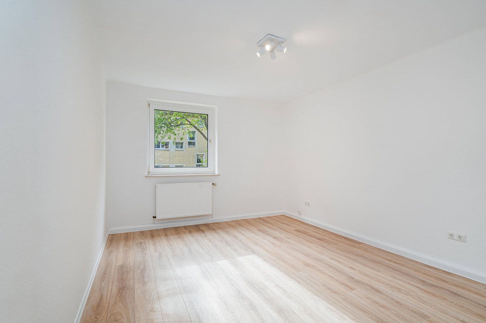 Predaj bytu 3-izbový 57 m², Jahnstr., Hof, Bavorsko Predaj bytu 3-izbový 57 m², Jahnstr., Hof, Bavorsko