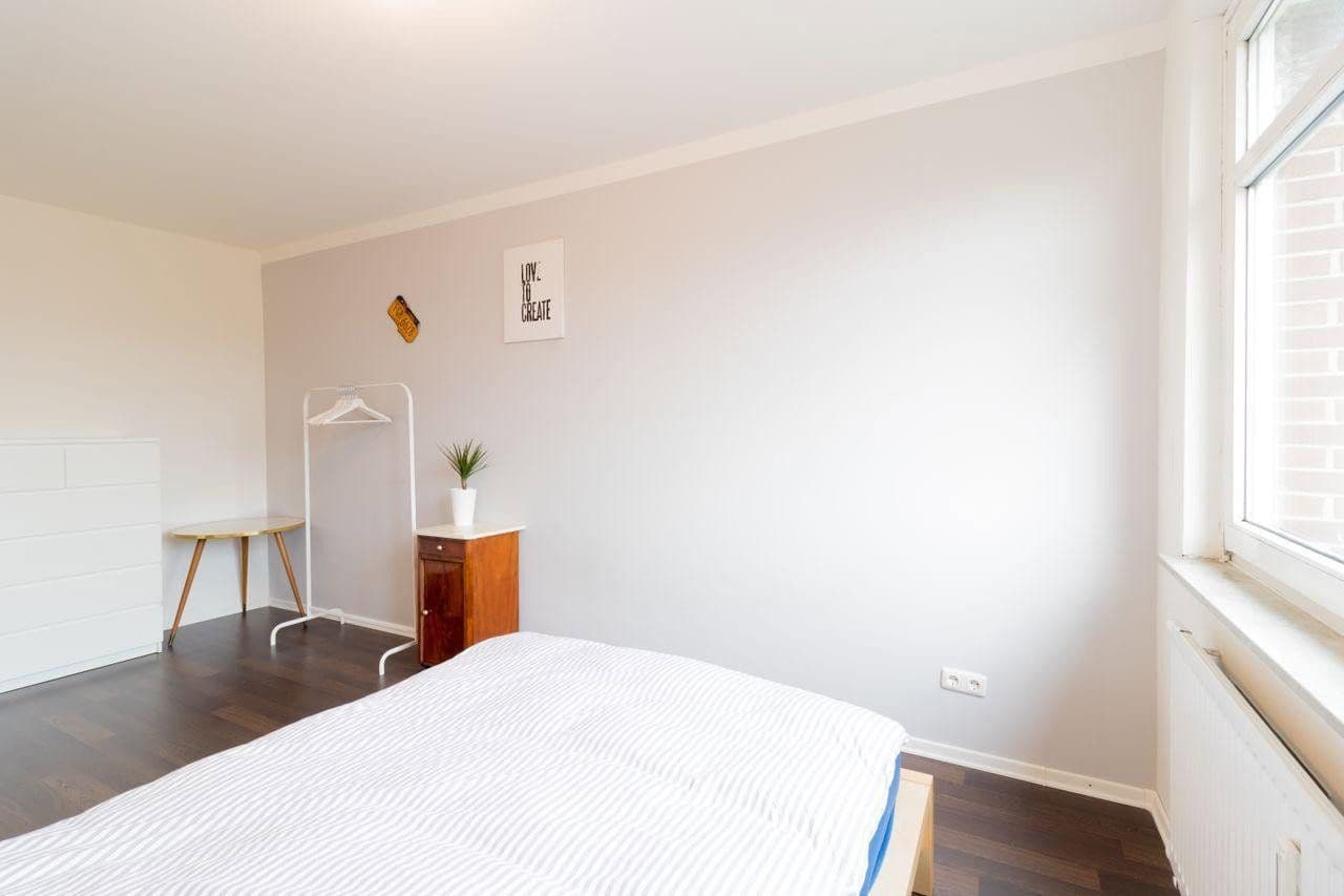 Prenájom bytu 3-izbový 73 m², Münterweg 14, Hamburg, Hamburg Prenájom bytu 3-izbový 73 m², Münterweg 14, Hamburg, Hamburg
