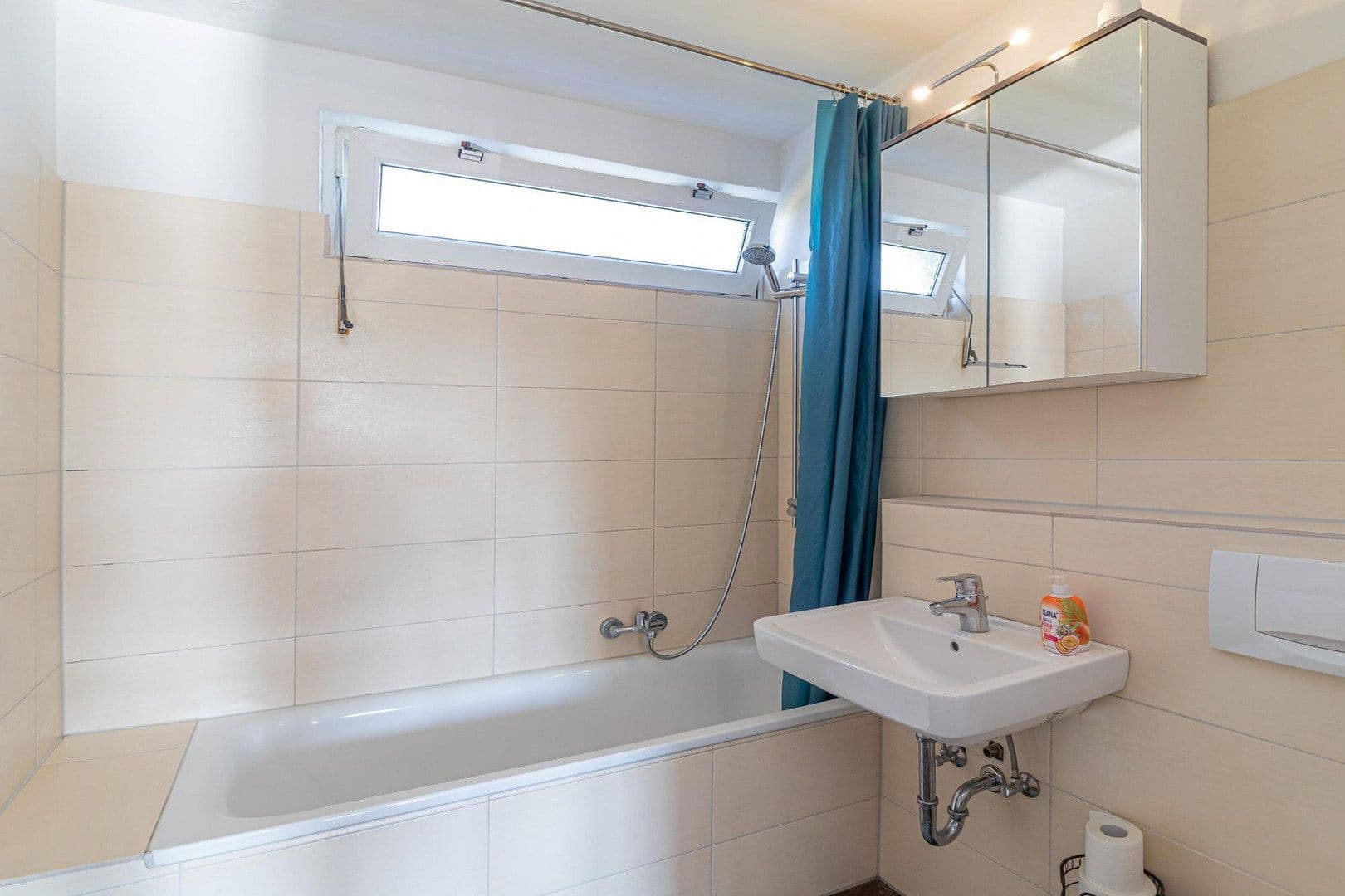 Prenájom bytu 3-izbový 73 m², Münterweg 14, Hamburg, Hamburg Prenájom bytu 3-izbový 73 m², Münterweg 14, Hamburg, Hamburg