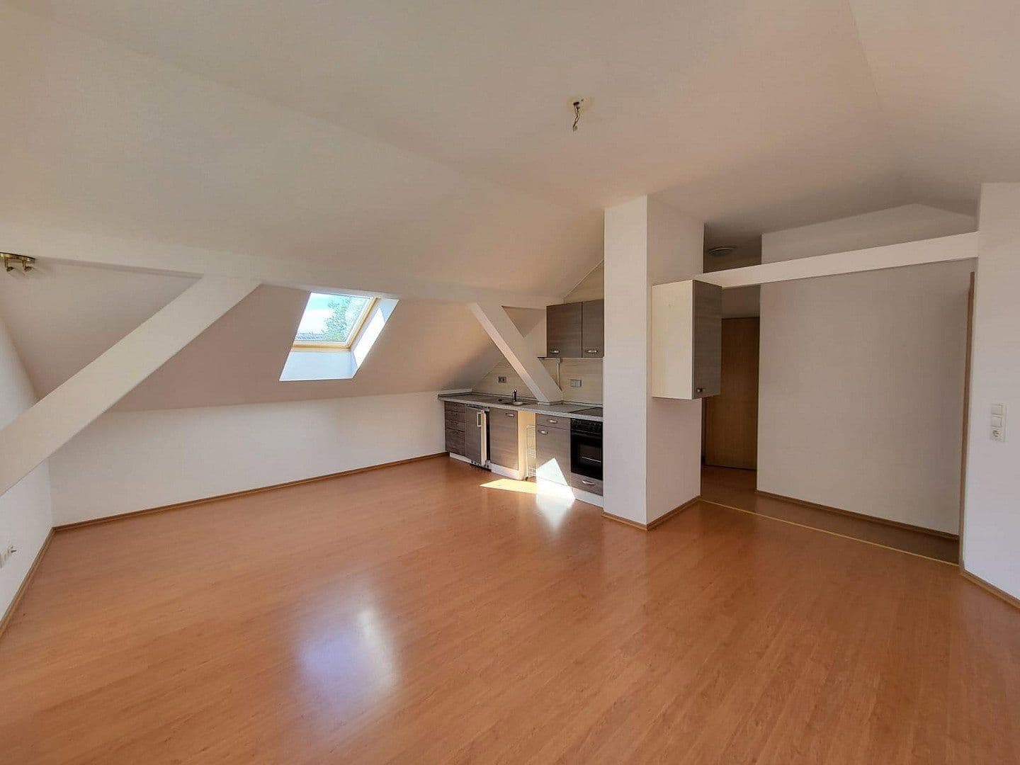 Predaj domu 130 m², pozemok 296 m², Haslachstraße 5, Marktoberdorf, Bavorsko Predaj domu 130 m², pozemok 296 m², Haslachstraße 5, Marktoberdorf, Bavorsko