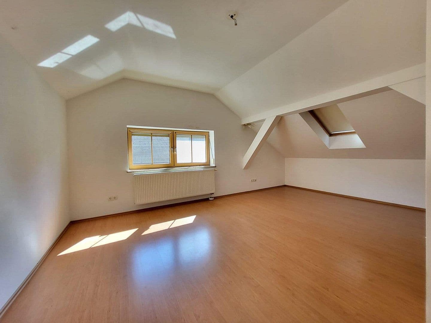 Predaj domu 130 m², pozemok 296 m², Haslachstraße 5, Marktoberdorf, Bavorsko Predaj domu 130 m², pozemok 296 m², Haslachstraße 5, Marktoberdorf, Bavorsko