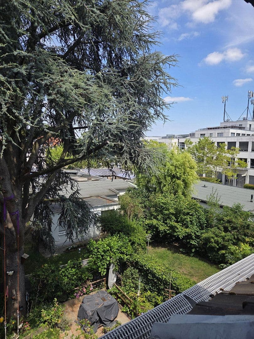 Prenájom bytu 3-izbový 80 m², Stolberstrasse 378, Köln, Severné Porýnie - Westfálsko Prenájom bytu 3-izbový 80 m², Stolberstrasse 378, Köln, Severné Porýnie - Westfálsko