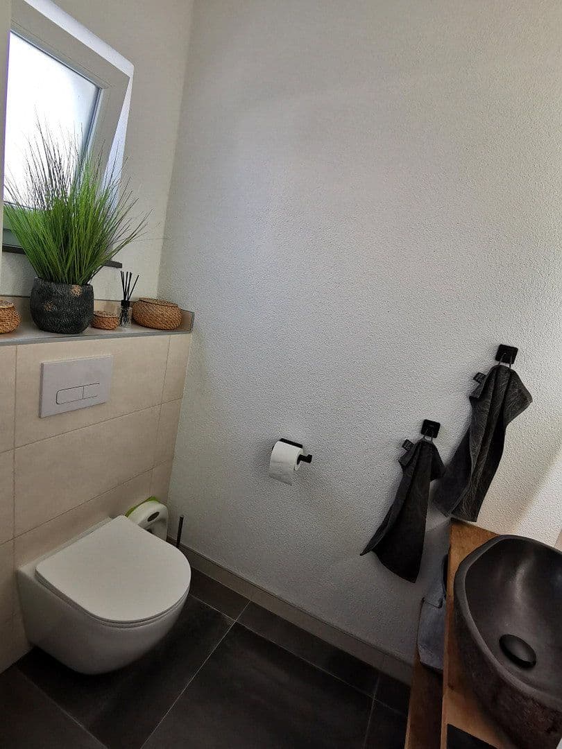 Predaj domu 125 m², pozemok 185 m², Flein, Bádensko-Wurttembersko Predaj domu 125 m², pozemok 185 m², Flein, Bádensko-Wurttembersko