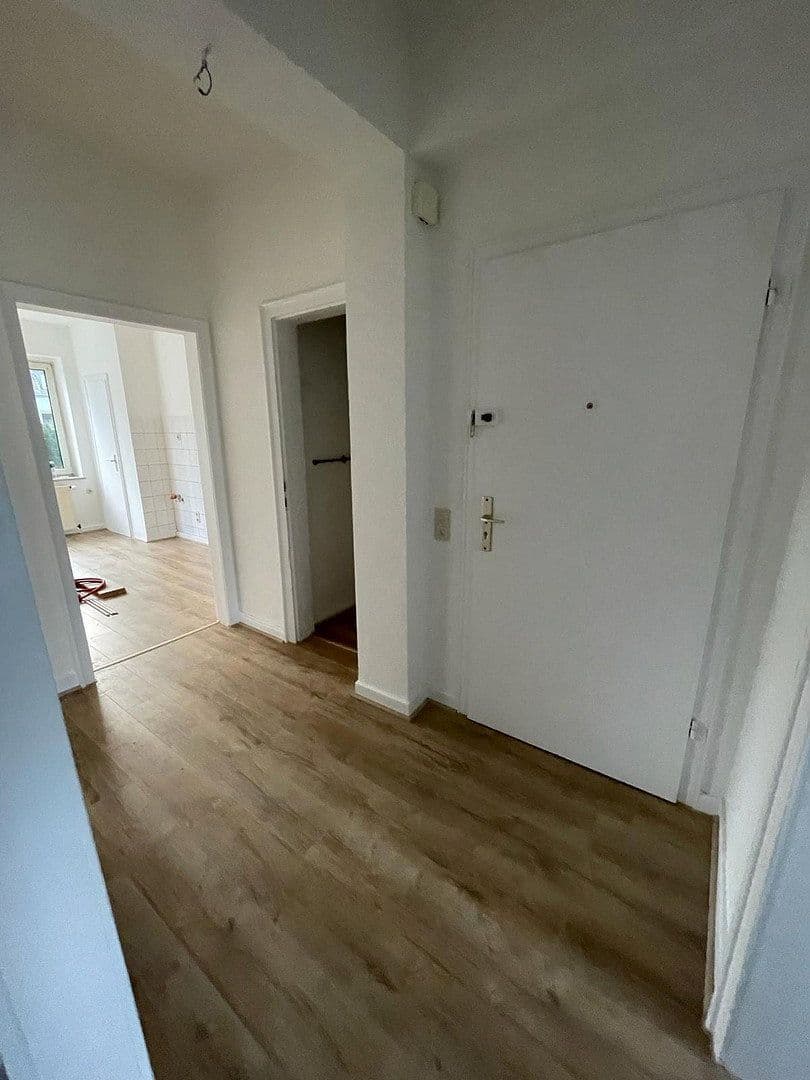 Prenájom bytu 2-izbový 63 m², Düppelstr.10, Essen, Severné Porýnie - Westfálsko Prenájom bytu 2-izbový 63 m², Düppelstr.10, Essen, Severné Porýnie - Westfálsko