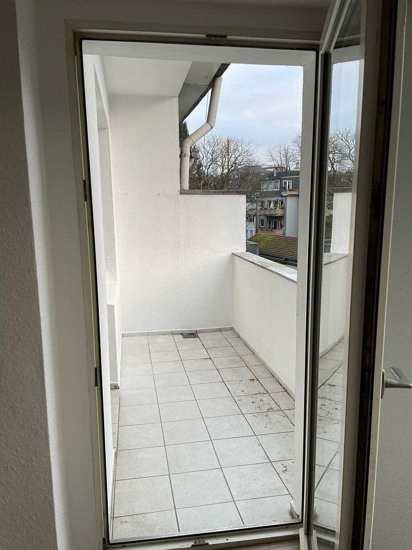 Prenájom bytu 2-izbový 63 m², Düppelstr.10, Essen, Severné Porýnie - Westfálsko Prenájom bytu 2-izbový 63 m², Düppelstr.10, Essen, Severné Porýnie - Westfálsko