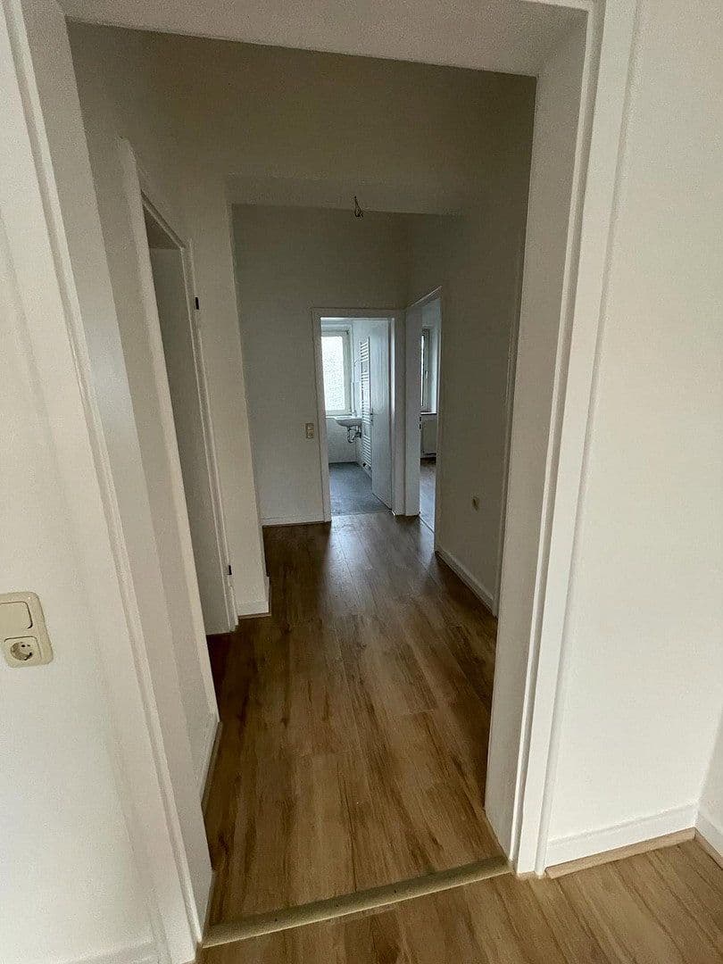 Prenájom bytu 2-izbový 63 m², Düppelstr.10, Essen, Severné Porýnie - Westfálsko Prenájom bytu 2-izbový 63 m², Düppelstr.10, Essen, Severné Porýnie - Westfálsko