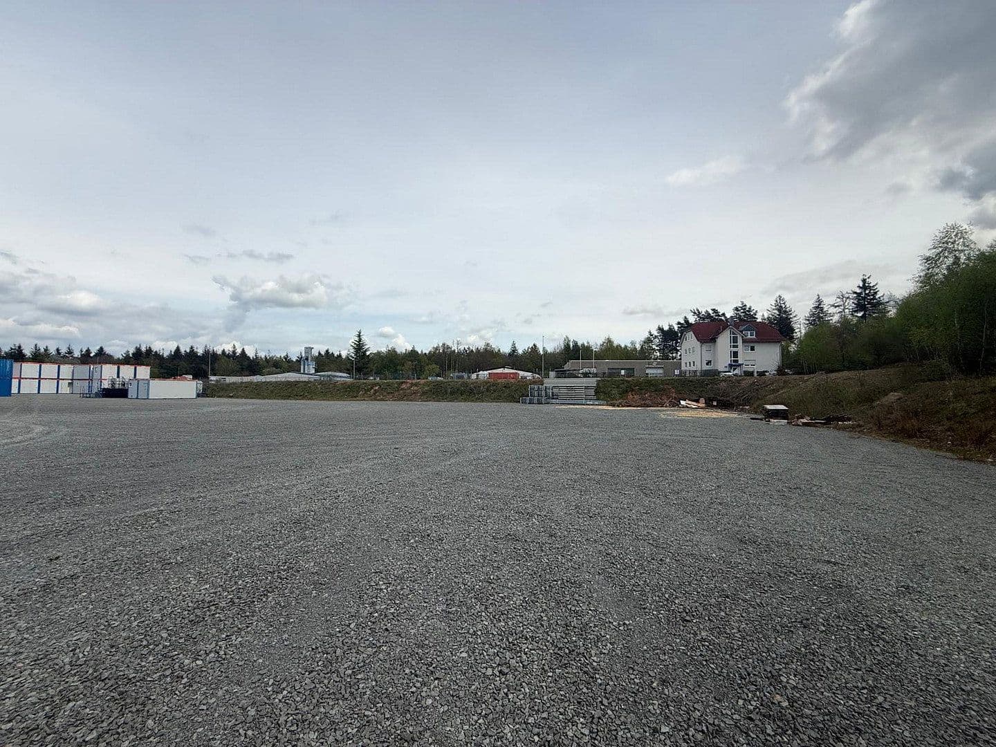 Prenájom pozemku 2.400 m², Waldmohr, Porýnie-Falcko Prenájom pozemku 2.400 m², Waldmohr, Porýnie-Falcko