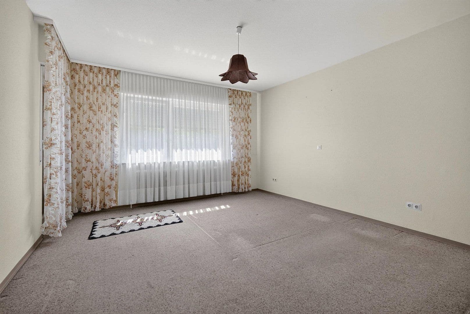 Predaj domu 161 m², pozemok 711 m², Helvetierstr. 19, Rottweil, Bádensko-Wurttembersko Predaj domu 161 m², pozemok 711 m², Helvetierstr. 19, Rottweil, Bádensko-Wurttembersko