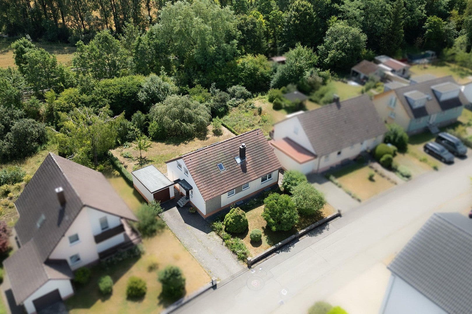 Predaj domu 161 m², pozemok 711 m², Helvetierstr. 19, Rottweil, Bádensko-Wurttembersko Predaj domu 161 m², pozemok 711 m², Helvetierstr. 19, Rottweil, Bádensko-Wurttembersko