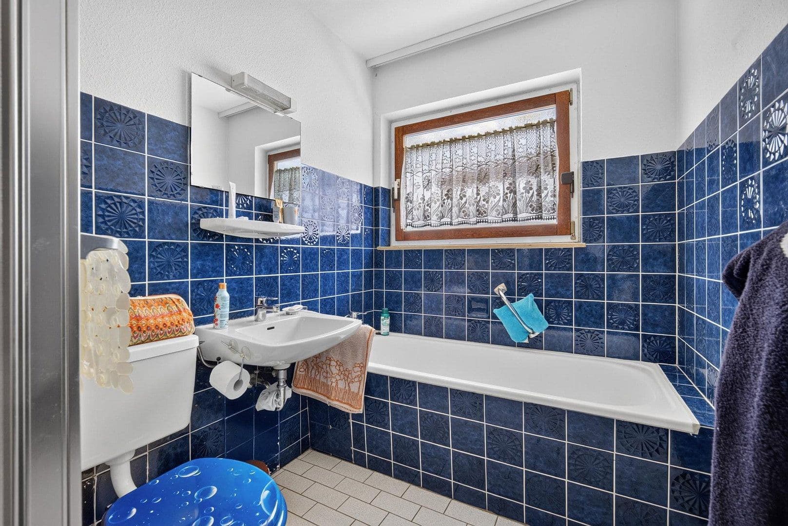 Predaj domu 161 m², pozemok 711 m², Helvetierstr. 19, Rottweil, Bádensko-Wurttembersko Predaj domu 161 m², pozemok 711 m², Helvetierstr. 19, Rottweil, Bádensko-Wurttembersko