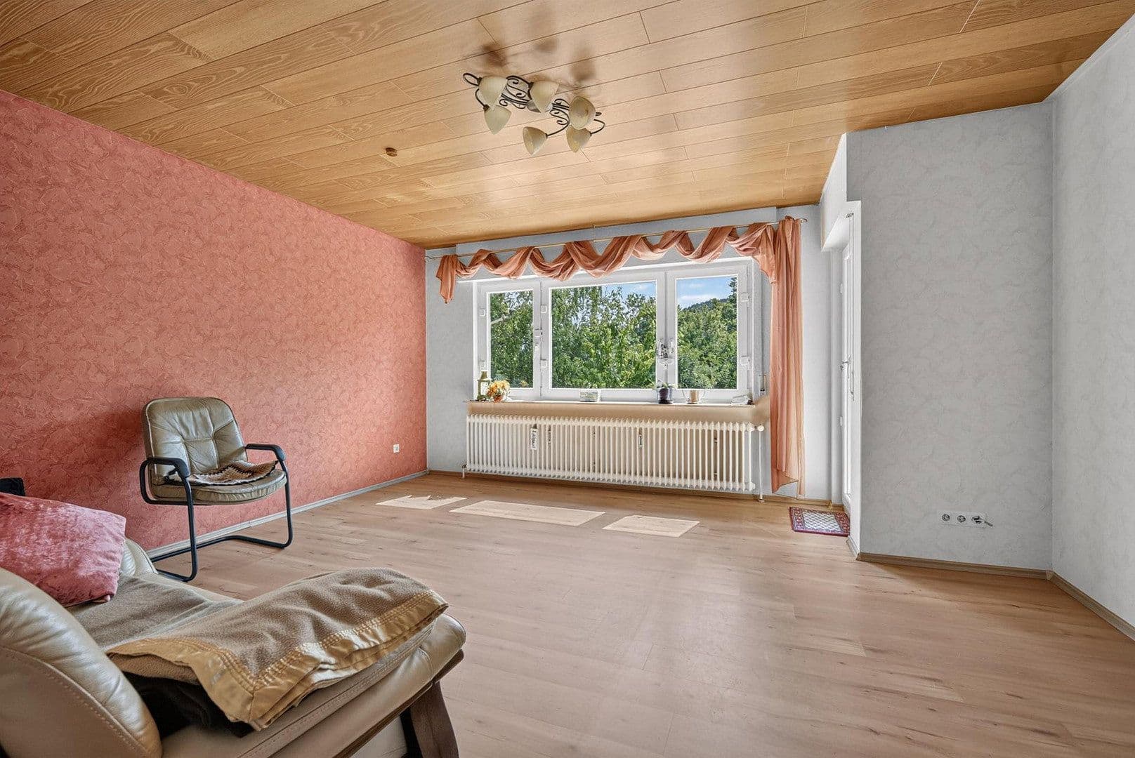 Predaj domu 161 m², pozemok 711 m², Helvetierstr. 19, Rottweil, Bádensko-Wurttembersko Predaj domu 161 m², pozemok 711 m², Helvetierstr. 19, Rottweil, Bádensko-Wurttembersko