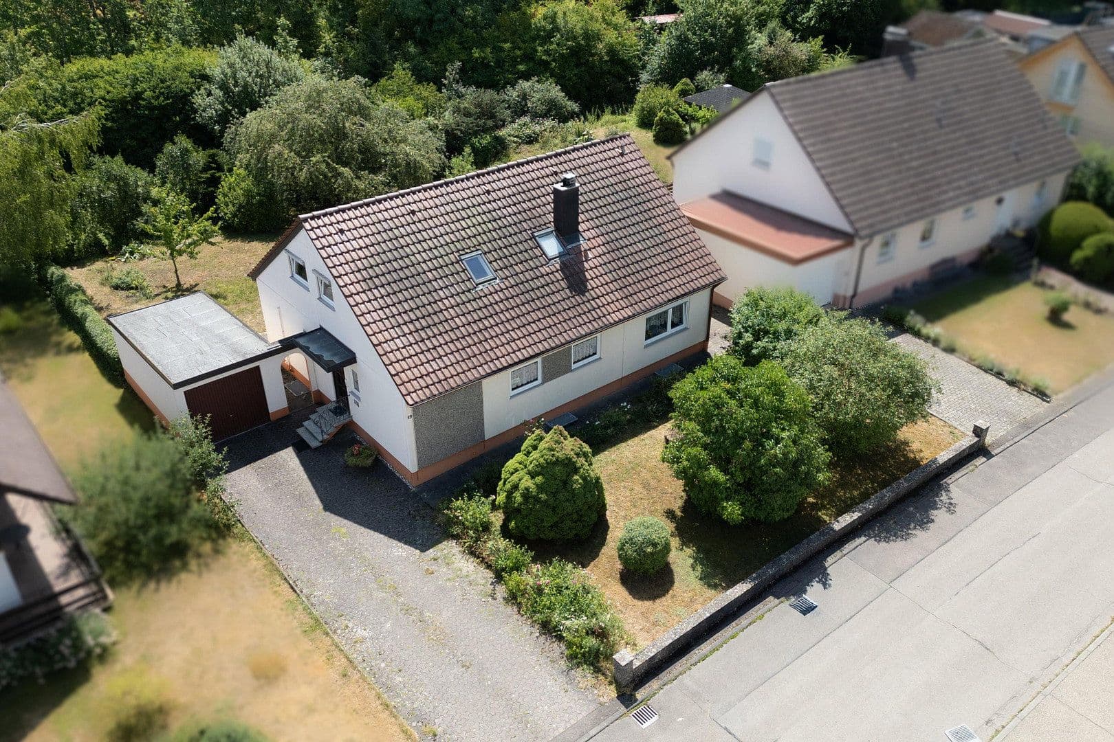 Predaj domu 161 m², pozemok 711 m², Helvetierstr. 19, Rottweil, Bádensko-Wurttembersko Predaj domu 161 m², pozemok 711 m², Helvetierstr. 19, Rottweil, Bádensko-Wurttembersko