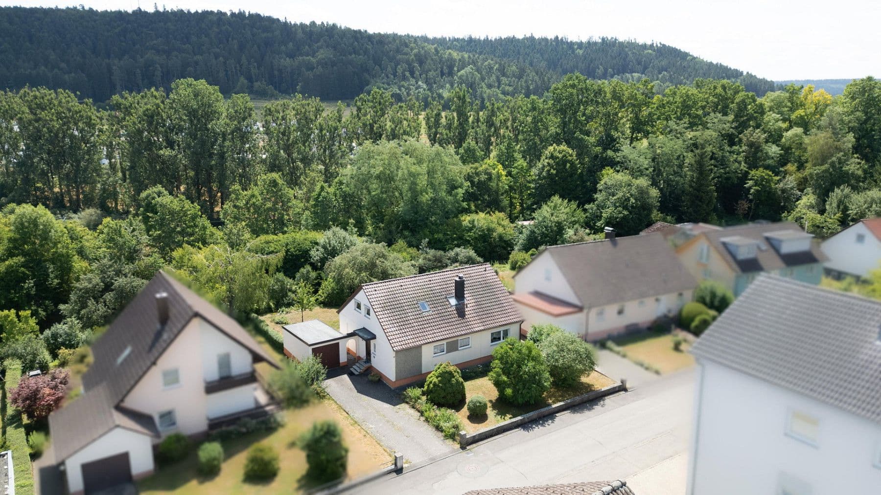 Predaj domu 161 m², pozemok 711 m², Helvetierstr. 19, Rottweil, Bádensko-Wurttembersko Predaj domu 161 m², pozemok 711 m², Helvetierstr. 19, Rottweil, Bádensko-Wurttembersko