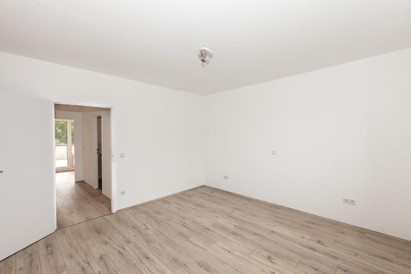 Predaj bytu 4-izbový 113 m², Lessingplatz 7, Neuss, Severné Porýnie - Westfálsko Predaj bytu 4-izbový 113 m², Lessingplatz 7, Neuss, Severné Porýnie - Westfálsko