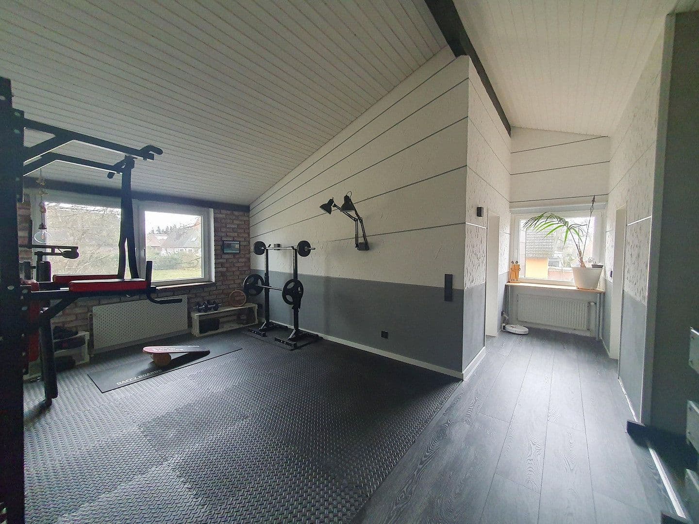 Predaj domu 168 m², pozemok 504 m², Schwülper, Dolné Sasko Predaj domu 168 m², pozemok 504 m², Schwülper, Dolné Sasko