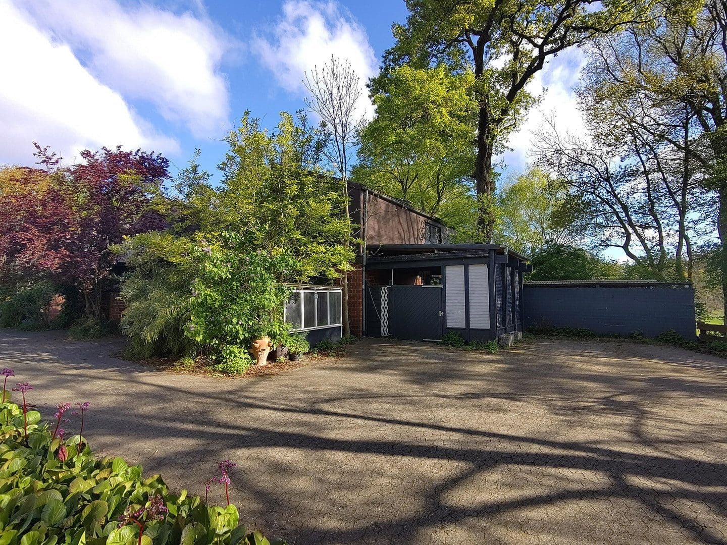Predaj domu 168 m², pozemok 504 m², Schwülper, Dolné Sasko Predaj domu 168 m², pozemok 504 m², Schwülper, Dolné Sasko
