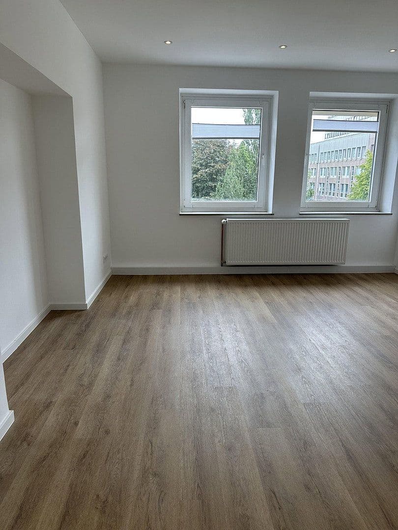 Prenájom bytu 3-izbový 85 m², Ruhrstraße 58, Witten, Severné Porýnie - Westfálsko Prenájom bytu 3-izbový 85 m², Ruhrstraße 58, Witten, Severné Porýnie - Westfálsko