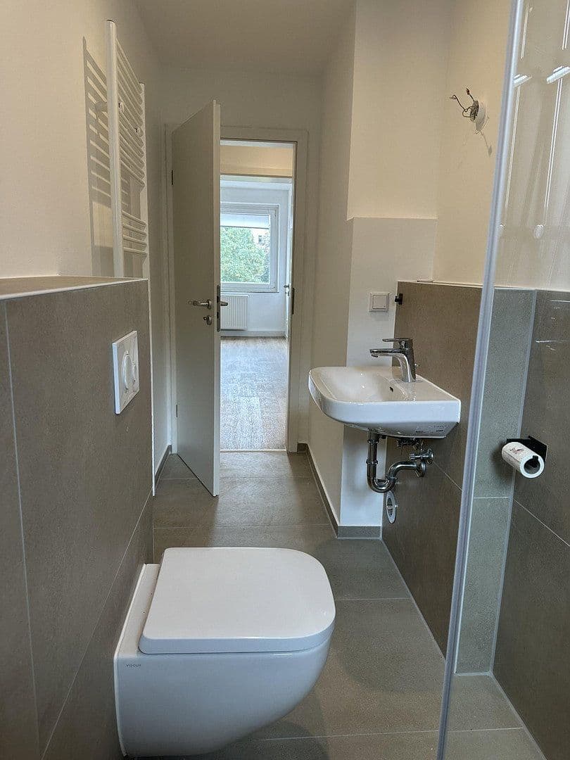 Prenájom bytu 3-izbový 85 m², Ruhrstraße 58, Witten, Severné Porýnie - Westfálsko Prenájom bytu 3-izbový 85 m², Ruhrstraße 58, Witten, Severné Porýnie - Westfálsko