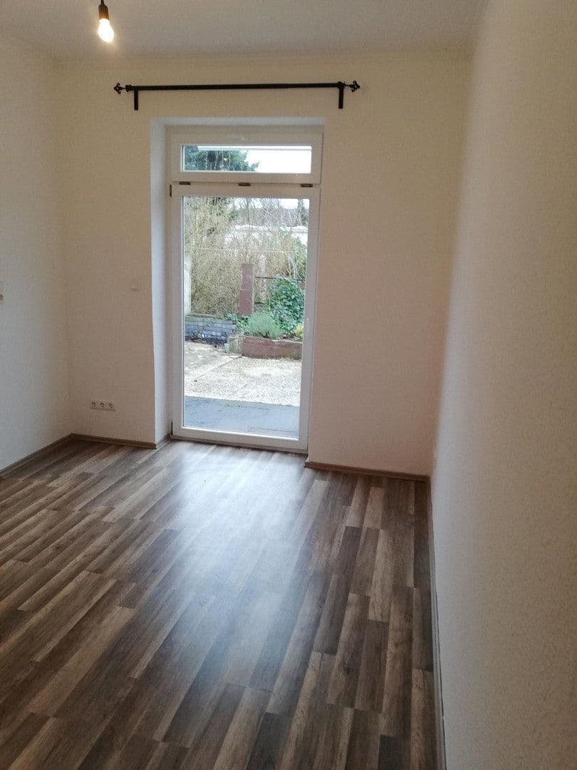 Prenájom domu 60 m², pozemok 103 m², Stiller Weg, Bremen, Brémy Prenájom domu 60 m², pozemok 103 m², Stiller Weg, Bremen, Brémy