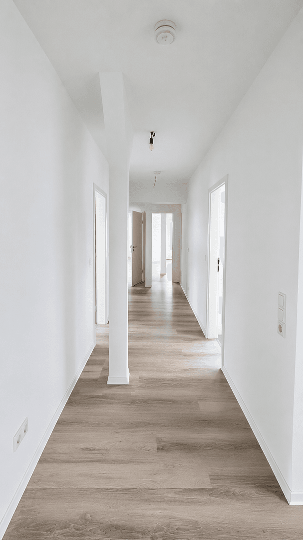 Prenájom bytu 4-izbový 138 m², Cochstedter Straße, Magdeburg, Sasko-Anhaltsko Prenájom bytu 4-izbový 138 m², Cochstedter Straße, Magdeburg, Sasko-Anhaltsko