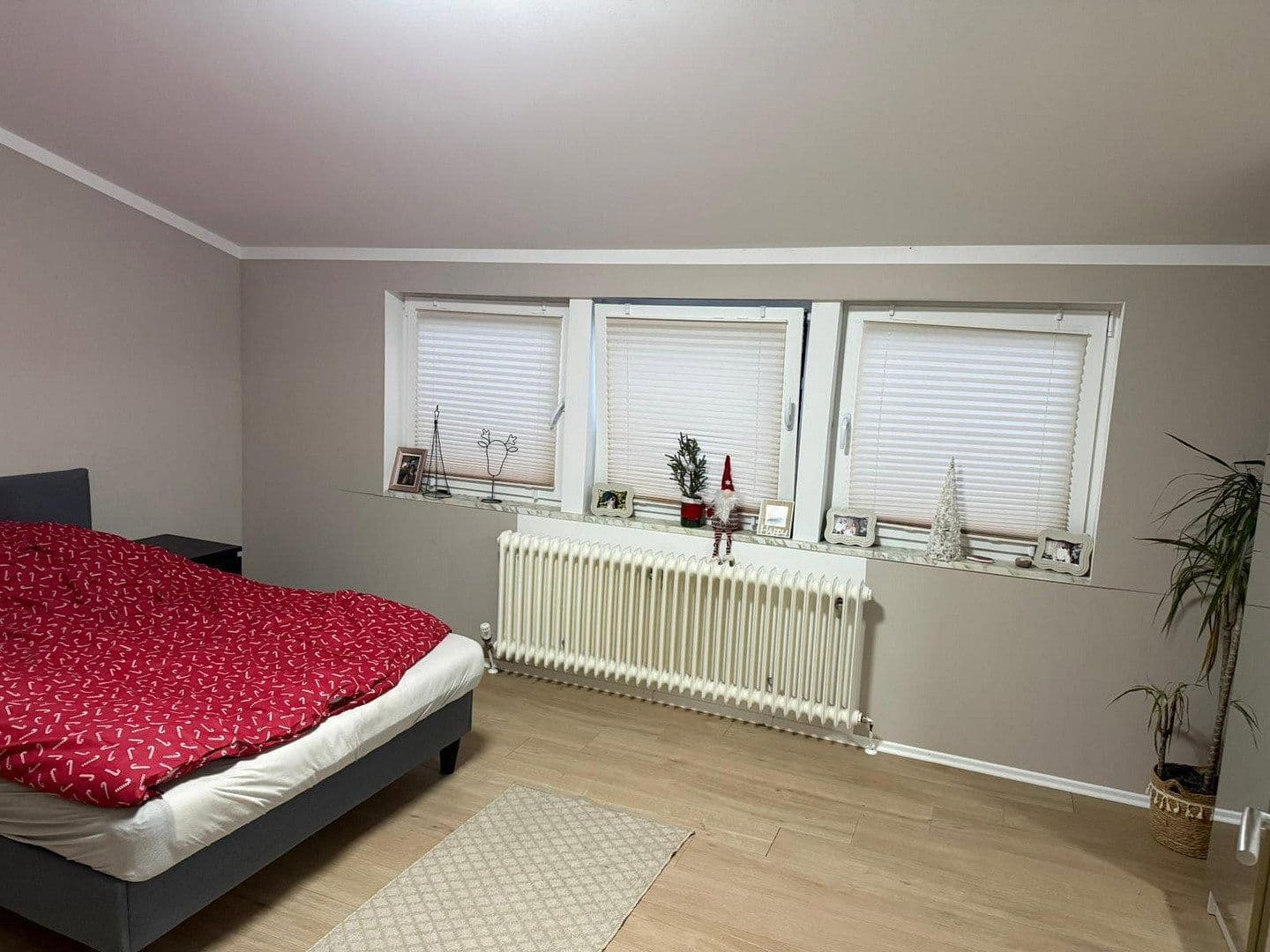 Predaj domu 100 m², pozemok 203 m², Bahnhofstraße 42f, Himmelpforten, Dolné Sasko Predaj domu 100 m², pozemok 203 m², Bahnhofstraße 42f, Himmelpforten, Dolné Sasko