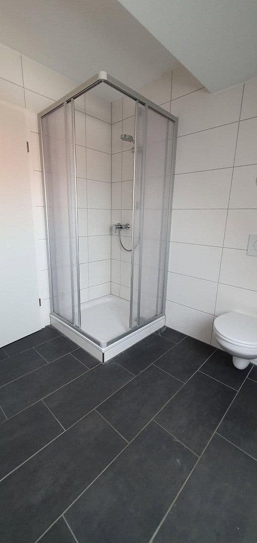 Prenájom bytu 2-izbový 64 m², Bruck i.d.OPf., Bavorsko Prenájom bytu 2-izbový 64 m², Bruck i.d.OPf., Bavorsko