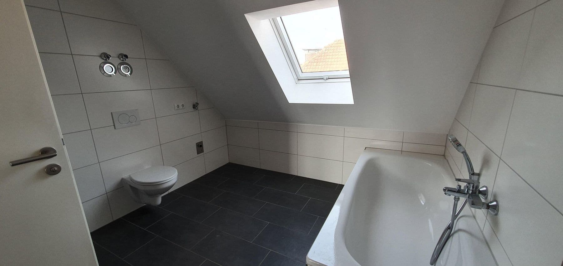Prenájom bytu 2-izbový 64 m², Bruck i.d.OPf., Bavorsko Prenájom bytu 2-izbový 64 m², Bruck i.d.OPf., Bavorsko