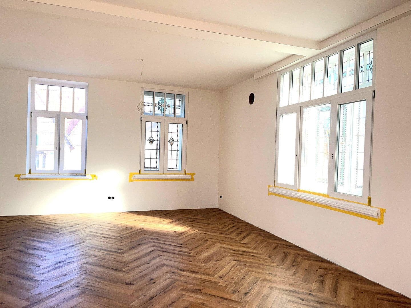 Prenájom bytu 3-izbový 107 m², Rathausstr. 3, Bad Bevensen, Dolné Sasko Prenájom bytu 3-izbový 107 m², Rathausstr. 3, Bad Bevensen, Dolné Sasko