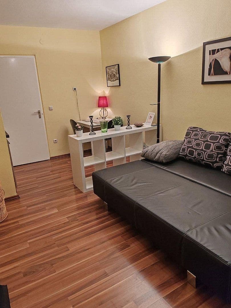 Prenájom bytu 1-izbový 23 m², Klagenfurter Str., München, Bavorsko Prenájom bytu 1-izbový 23 m², Klagenfurter Str., München, Bavorsko