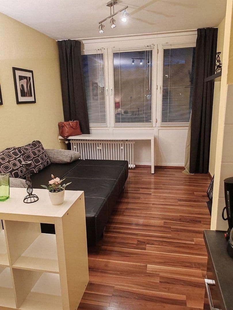 Prenájom bytu 1-izbový 23 m², Klagenfurter Str., München, Bavorsko Prenájom bytu 1-izbový 23 m², Klagenfurter Str., München, Bavorsko