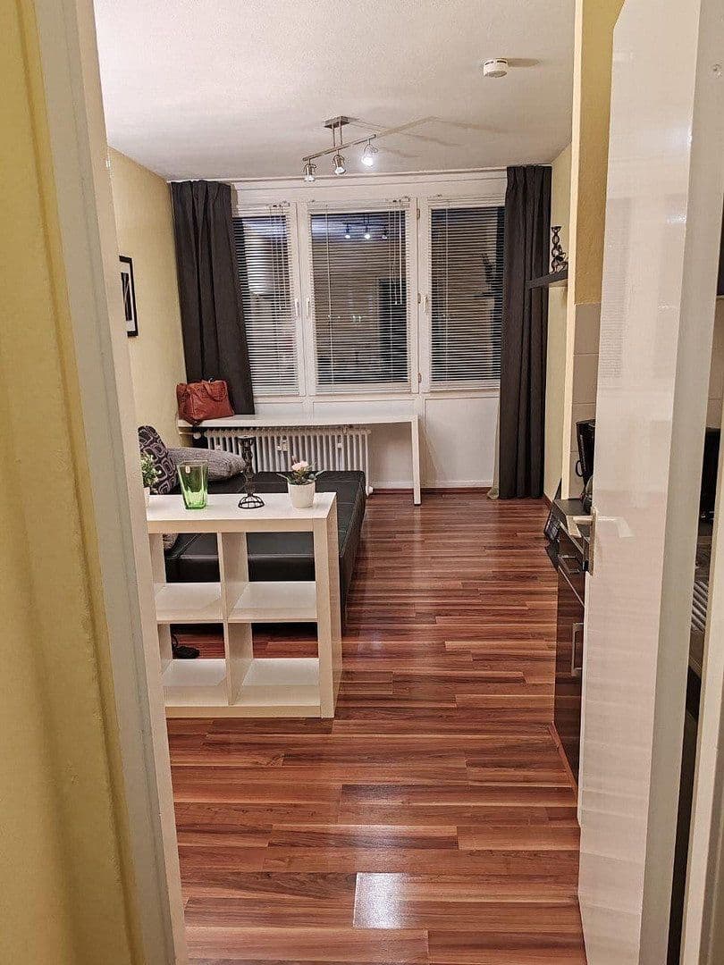 Prenájom bytu 1-izbový 23 m², Klagenfurter Str., München, Bavorsko Prenájom bytu 1-izbový 23 m², Klagenfurter Str., München, Bavorsko