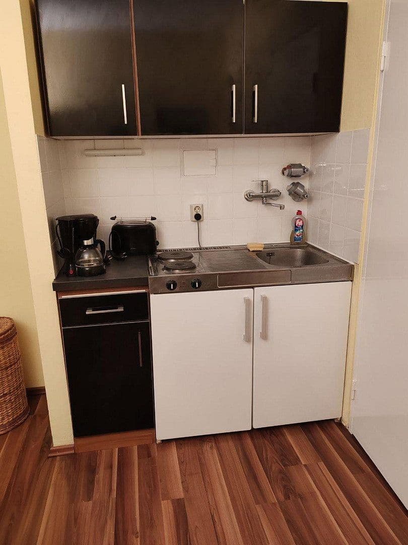 Prenájom bytu 1-izbový 23 m², Klagenfurter Str., München, Bavorsko Prenájom bytu 1-izbový 23 m², Klagenfurter Str., München, Bavorsko