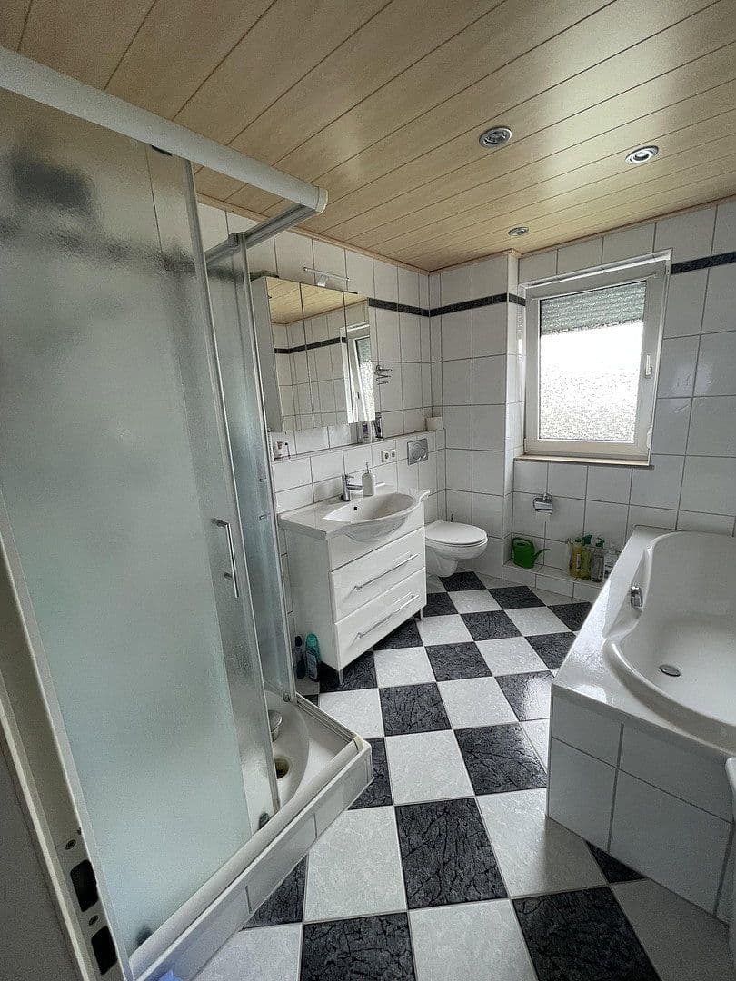 Predaj domu 123 m², pozemok 204 m², Neckarsulm, Bádensko-Wurttembersko Predaj domu 123 m², pozemok 204 m², Neckarsulm, Bádensko-Wurttembersko