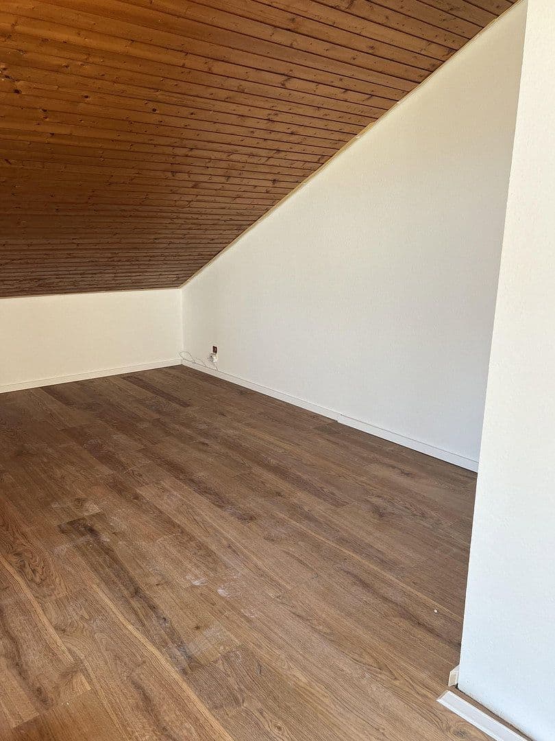 Prenájom bytu 2-izbový 45 m², Weinklinge 36, Stuttgart, Bádensko-Wurttembersko Prenájom bytu 2-izbový 45 m², Weinklinge 36, Stuttgart, Bádensko-Wurttembersko
