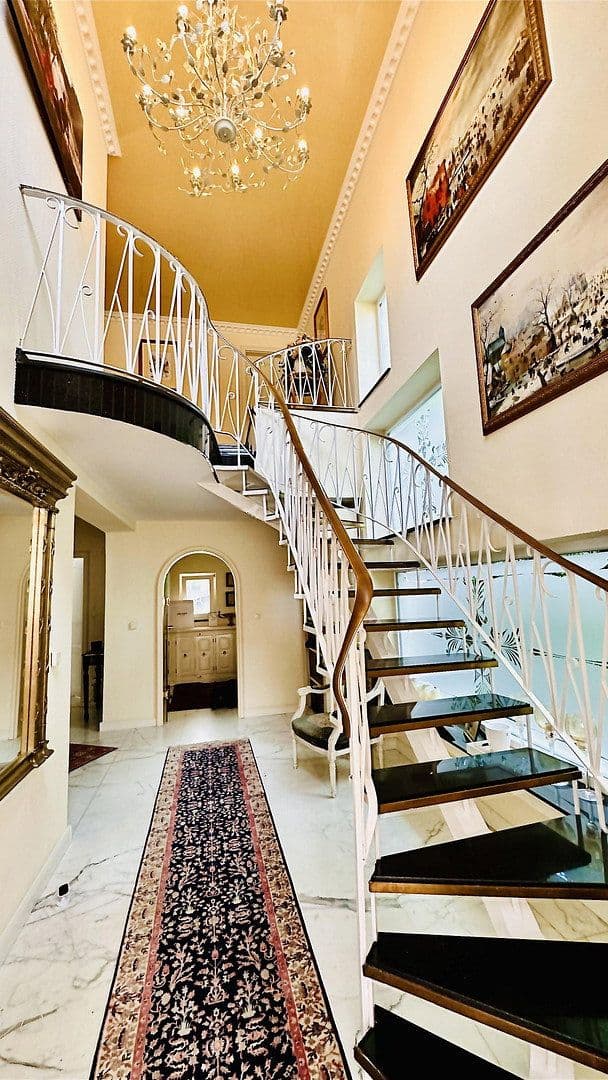 Predaj domu 268 m², pozemok 1.361 m², Hamburg Sasel, Hamburg Predaj domu 268 m², pozemok 1.361 m², Hamburg Sasel, Hamburg