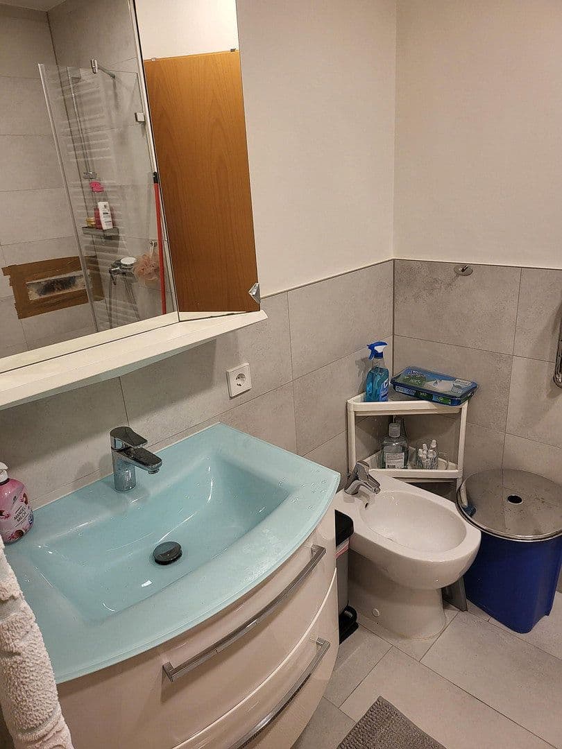Predaj domu 205 m², pozemok 328 m², Freiberg am Neckar, Bádensko-Wurttembersko Predaj domu 205 m², pozemok 328 m², Freiberg am Neckar, Bádensko-Wurttembersko