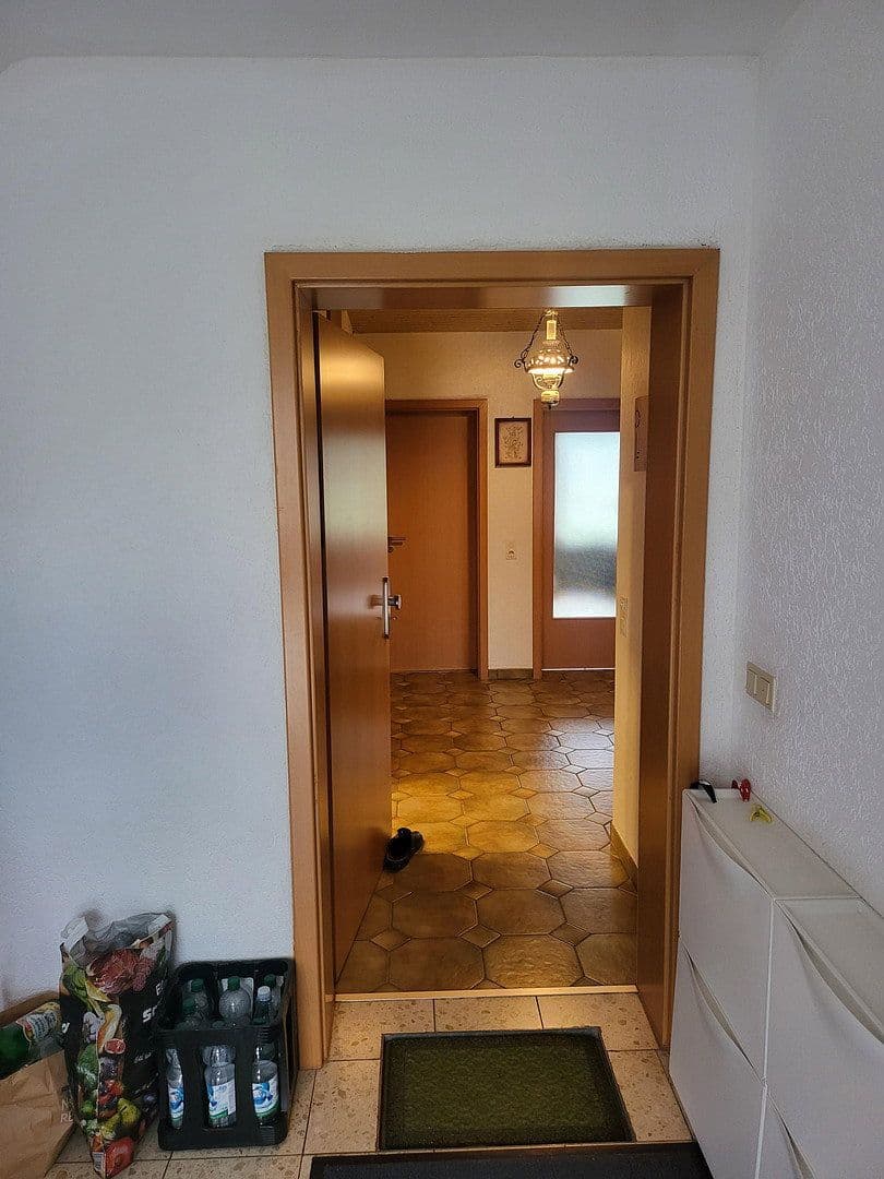 Predaj domu 205 m², pozemok 328 m², Freiberg am Neckar, Bádensko-Wurttembersko Predaj domu 205 m², pozemok 328 m², Freiberg am Neckar, Bádensko-Wurttembersko