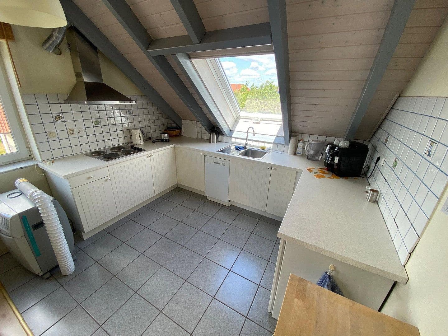 Prenájom kancelárie 122 m², Mainhausen, Hesensko Prenájom kancelárie 122 m², Mainhausen, Hesensko