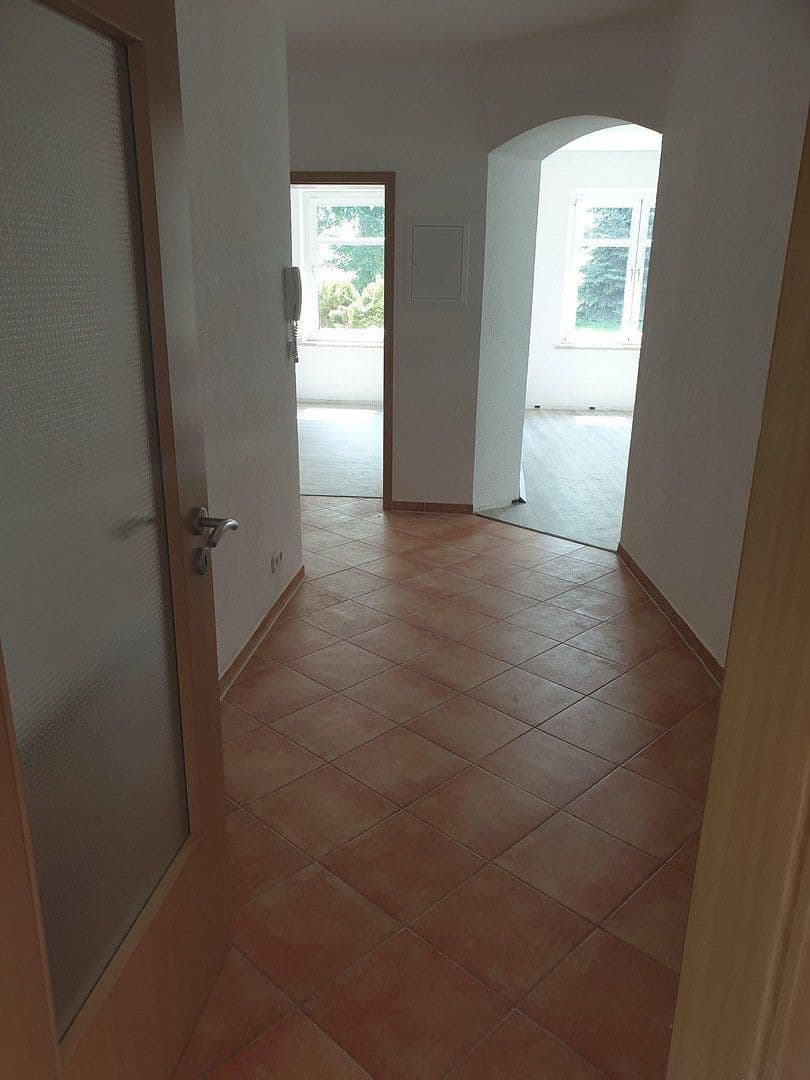 Prenájom bytu 3-izbový 85 m², Lange Straße 2, Zwickau, Sasko Prenájom bytu 3-izbový 85 m², Lange Straße 2, Zwickau, Sasko
