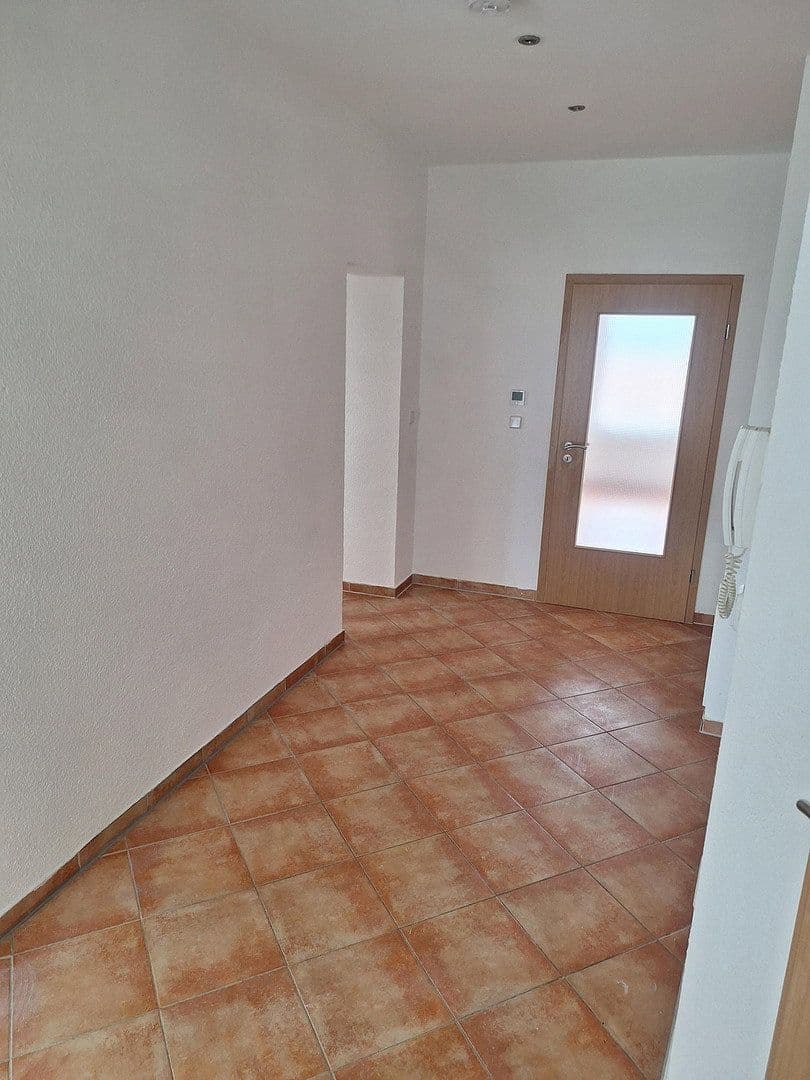 Prenájom bytu 3-izbový 85 m², Lange Straße 2, Zwickau, Sasko Prenájom bytu 3-izbový 85 m², Lange Straße 2, Zwickau, Sasko