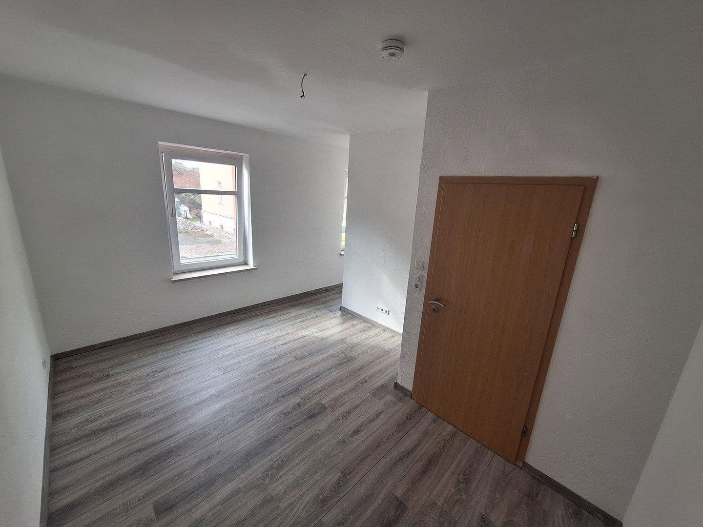 Prenájom bytu 3-izbový 85 m², Lange Straße 2, Zwickau, Sasko Prenájom bytu 3-izbový 85 m², Lange Straße 2, Zwickau, Sasko