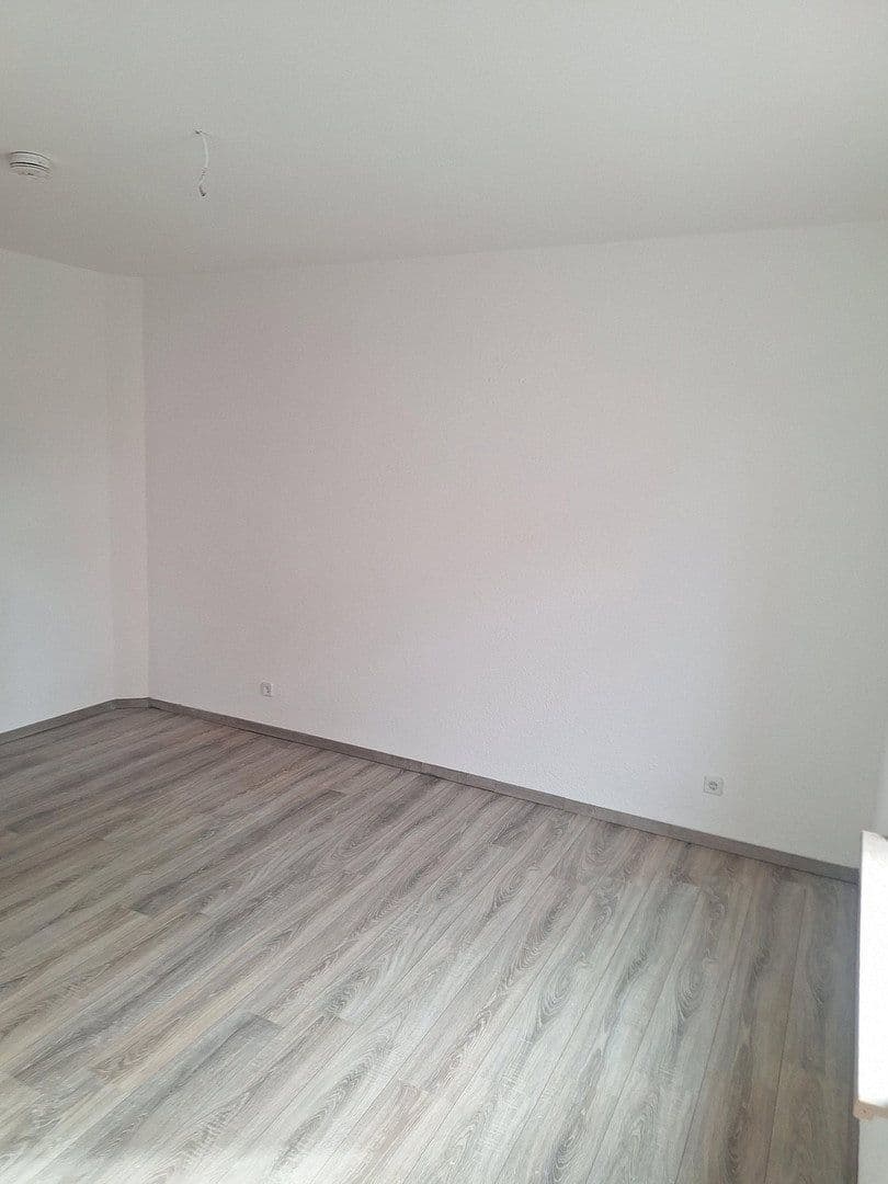 Prenájom bytu 3-izbový 85 m², Lange Straße 2, Zwickau, Sasko Prenájom bytu 3-izbový 85 m², Lange Straße 2, Zwickau, Sasko