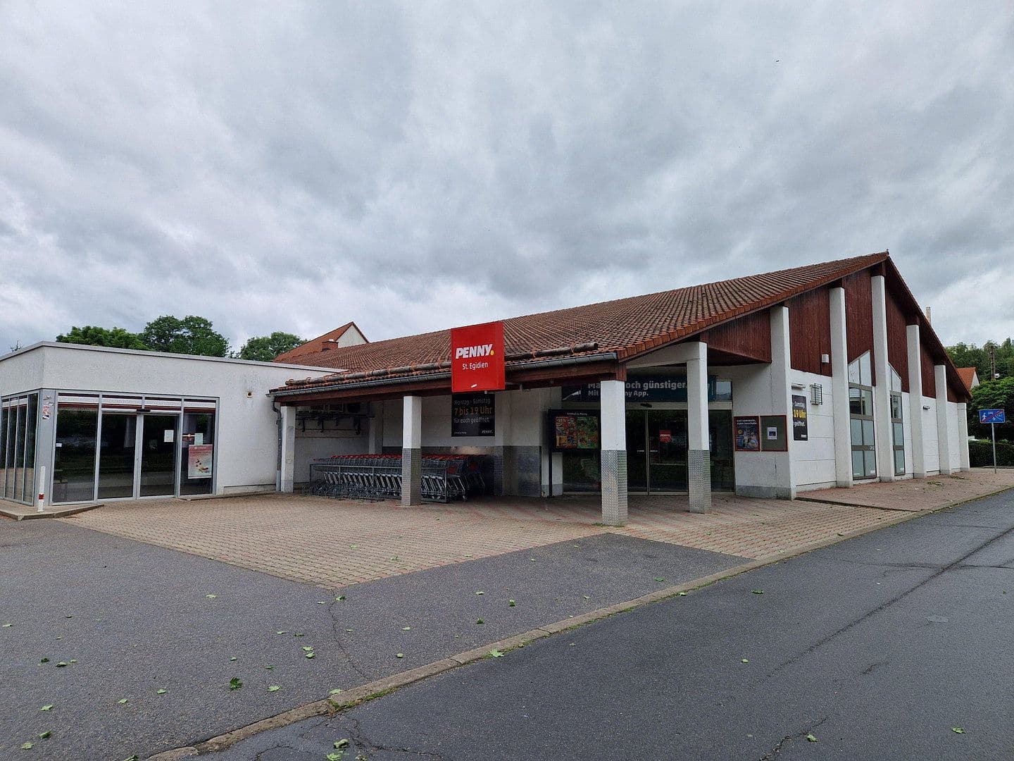 Prenájom nebytového priestoru 2.713 m², Schulstraße 10b, St. Egidien, Sasko Prenájom nebytového priestoru 2.713 m², Schulstraße 10b, St. Egidien, Sasko