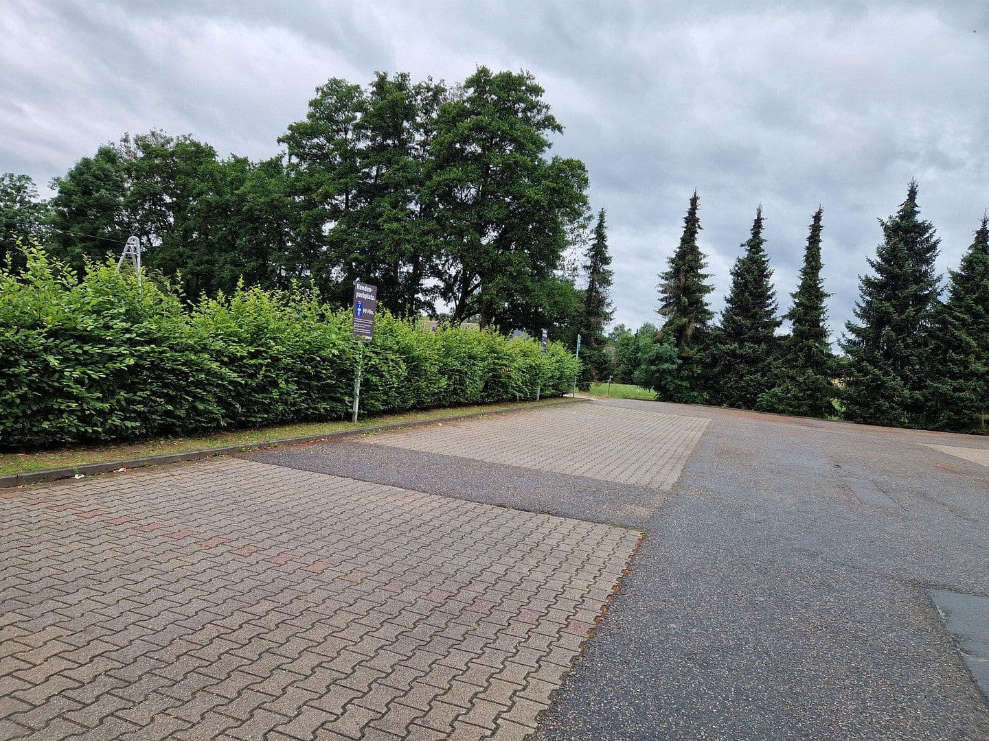 Prenájom nebytového priestoru 2.713 m², Schulstraße 10b, St. Egidien, Sasko Prenájom nebytového priestoru 2.713 m², Schulstraße 10b, St. Egidien, Sasko