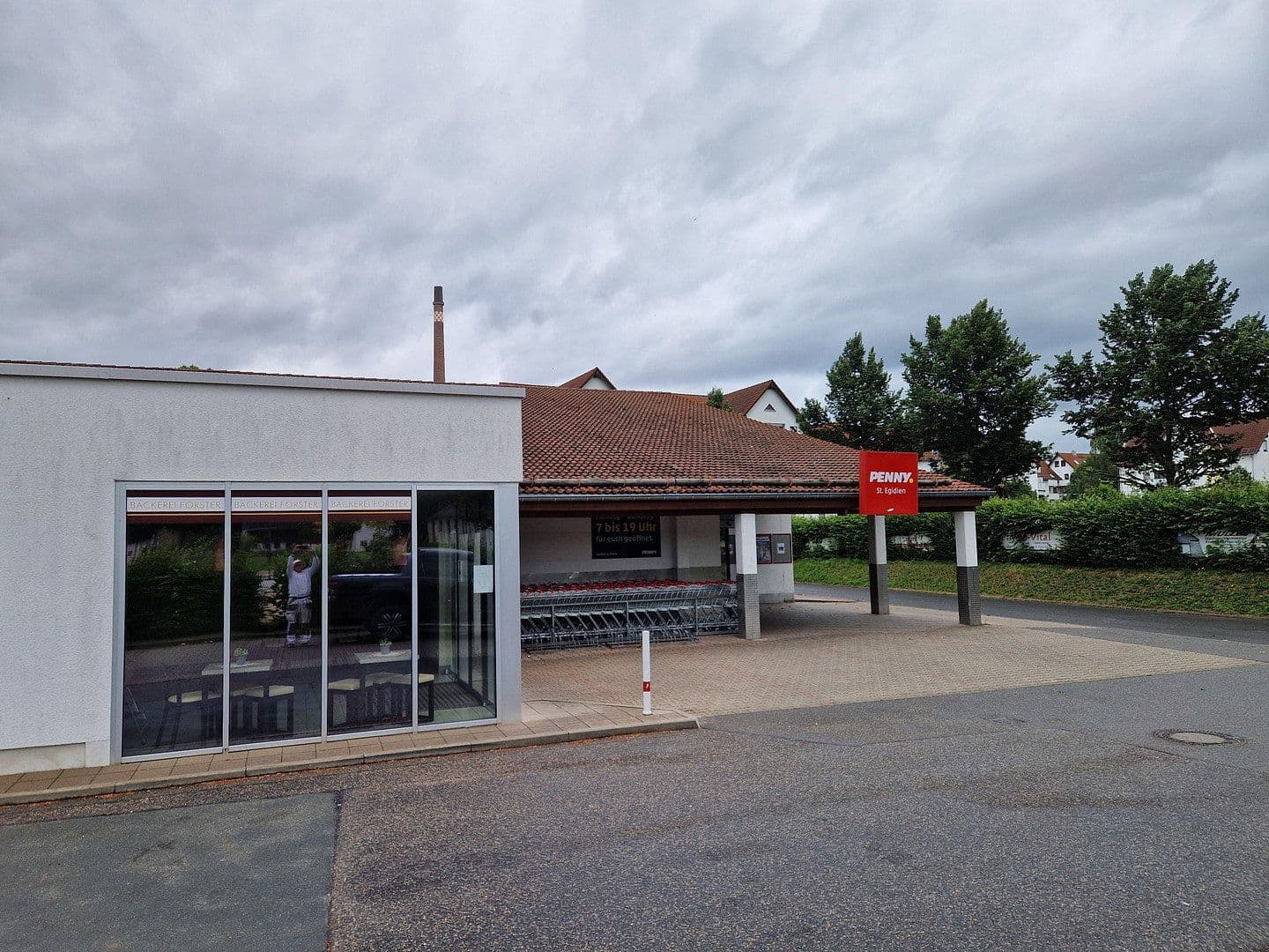 Prenájom nebytového priestoru 2.713 m², Schulstraße 10b, St. Egidien, Sasko Prenájom nebytového priestoru 2.713 m², Schulstraße 10b, St. Egidien, Sasko