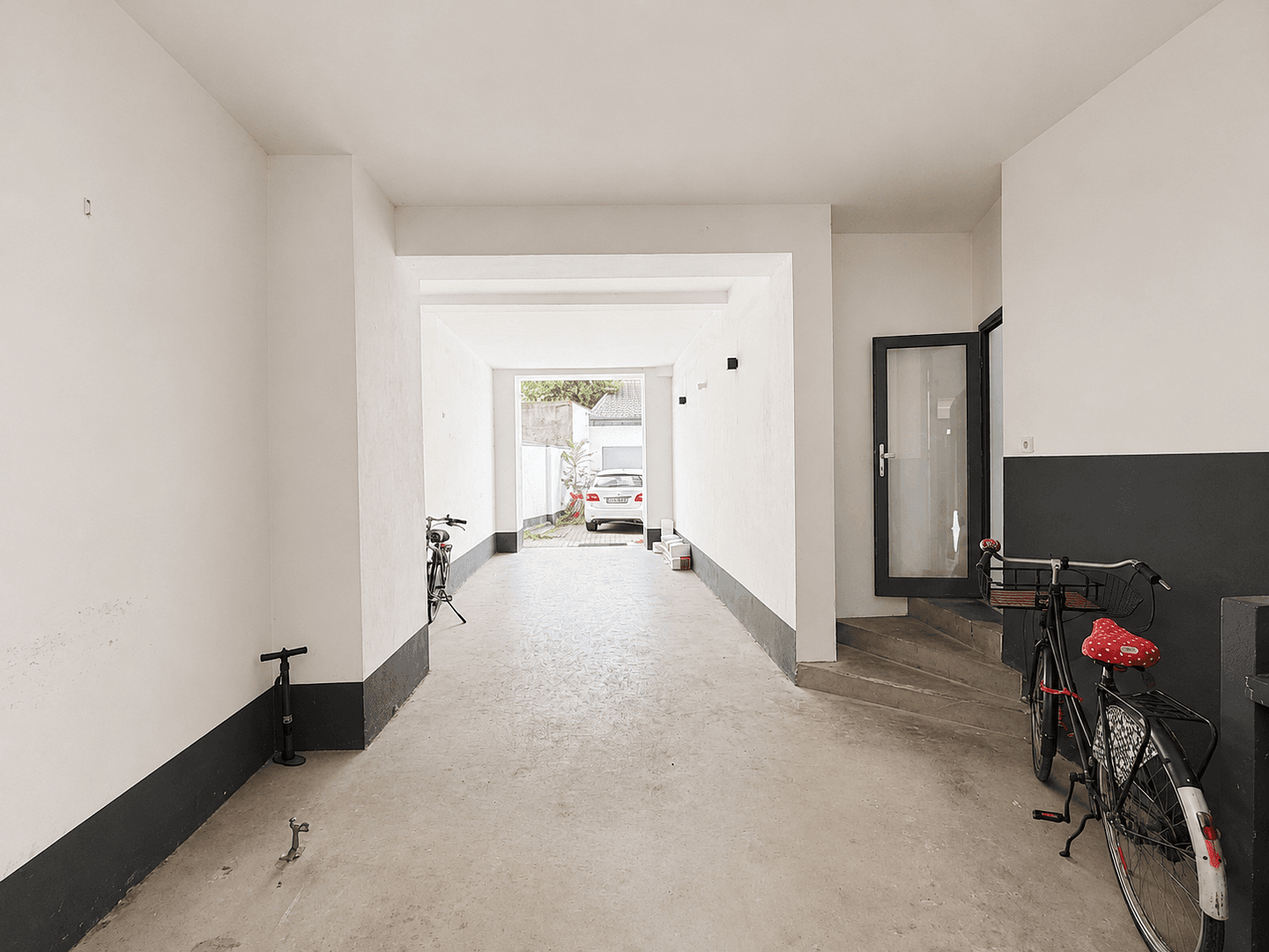 Prenájom bytu 2-izbový 58 m², Gerresheimer Straße 65, Düsseldorf, Severné Porýnie - Westfálsko Prenájom bytu 2-izbový 58 m², Gerresheimer Straße 65, Düsseldorf, Severné Porýnie - Westfálsko