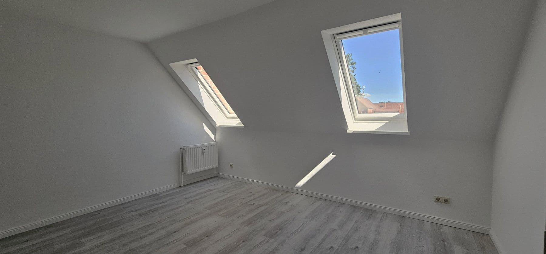 Prenájom bytu 4-izbový 112 m², Estorf, Dolné Sasko Prenájom bytu 4-izbový 112 m², Estorf, Dolné Sasko